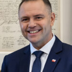 Kilka słów o poziomie naszego dziennikarstwa. Na marginesie doktoratu pana prezydenta Karola Nawrockiego / Piotr Kotlarz