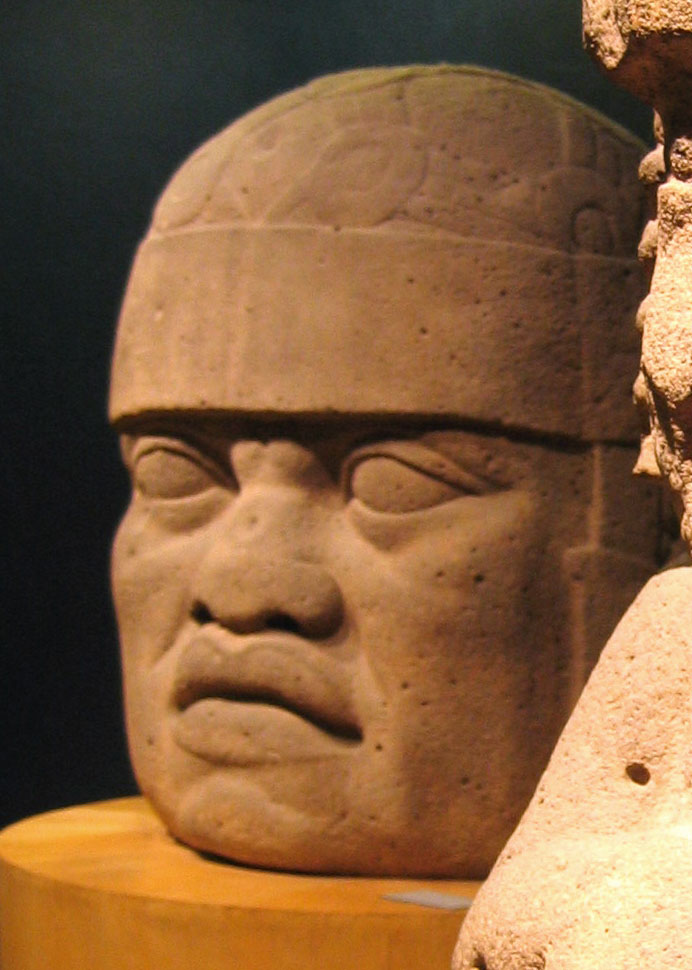 Olmec_head_from_San_Lorenzo,_Veracruz2006 (1)